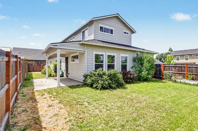 2201 Westwood Drive, Medford, OR 97501
