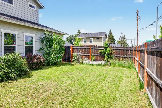 2201 Westwood Drive, Medford, OR 97501