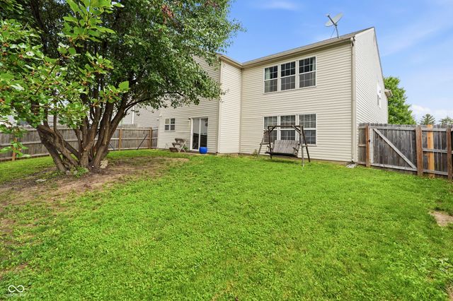 3915 Rosefinch Circle, Indianapolis, IN 46228