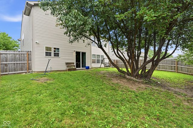 3915 Rosefinch Circle, Indianapolis, IN 46228