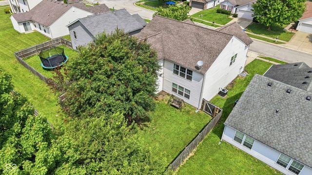 3915 Rosefinch Circle, Indianapolis, IN 46228