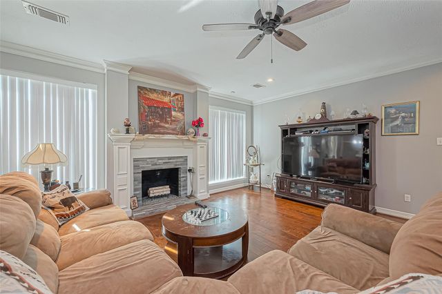 5803 Slashwood Lane, Spring, TX 77379