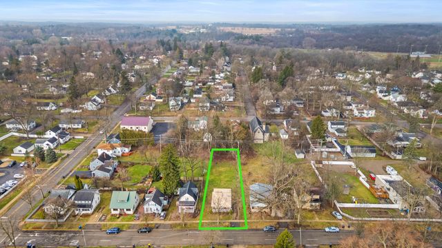 144 S Manning Street, Hillsdale City, MI 49242