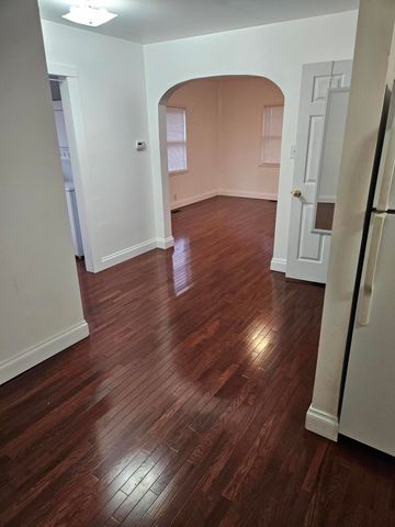 144 S Manning Street, Hillsdale City, MI 49242