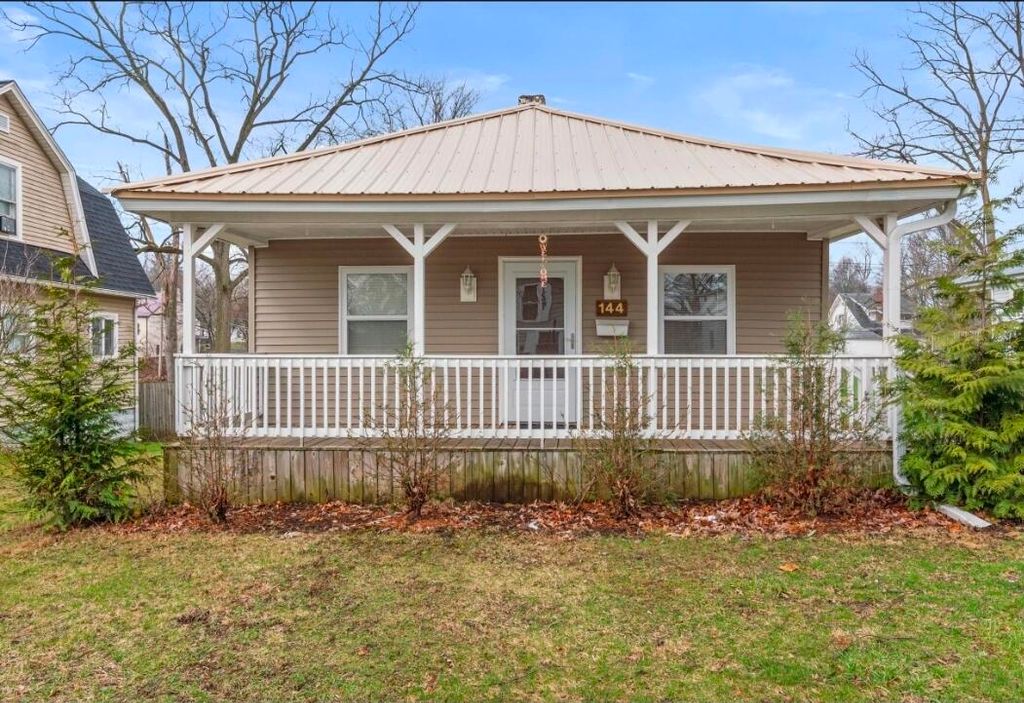 144 S Manning Street, Hillsdale City, MI 49242