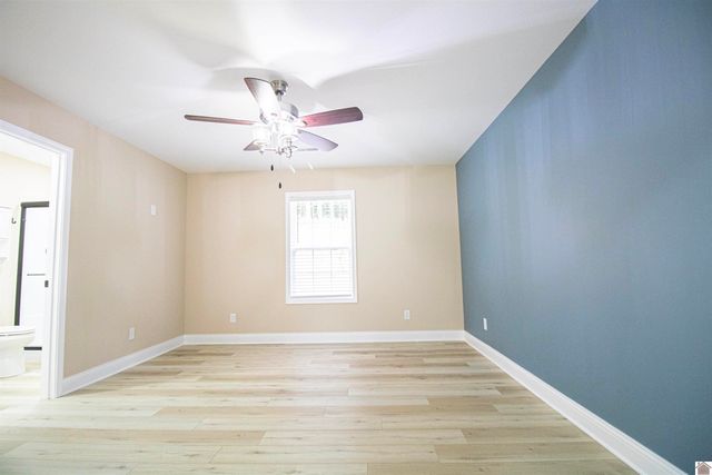 135 Clover Crescent, Paducah, KY 42003