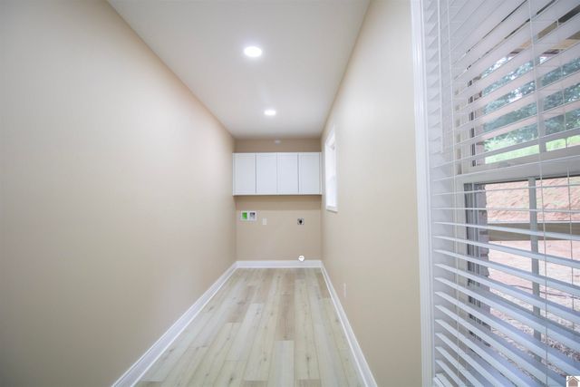 135 Clover Crescent, Paducah, KY 42003