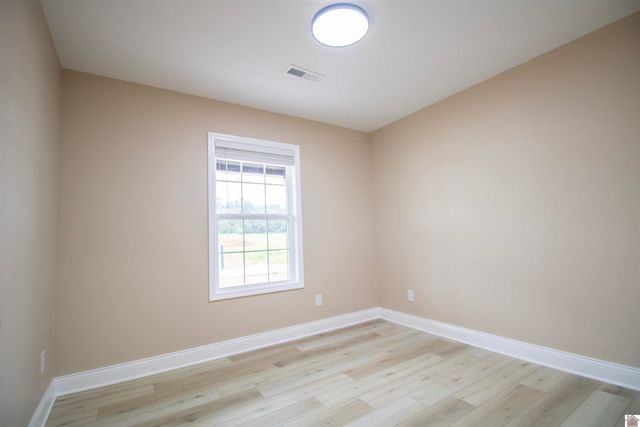 135 Clover Crescent, Paducah, KY 42003