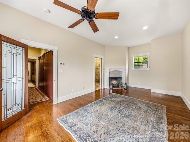 24 Kimberly Avenue, Asheville, NC 28804