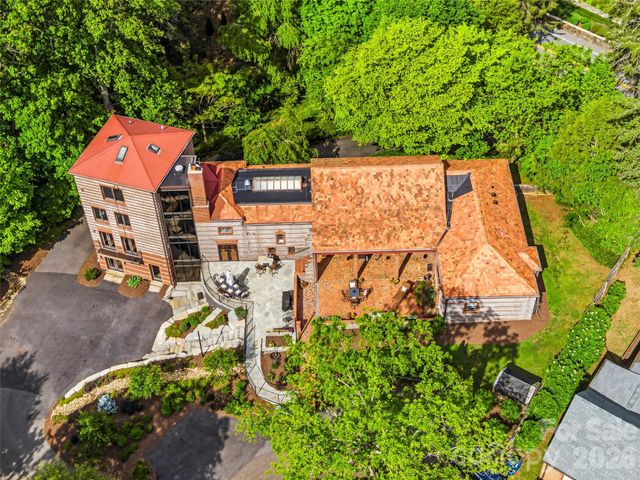 24 Kimberly Avenue, Asheville, NC 28804