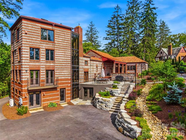 24 Kimberly Avenue, Asheville, NC 28804