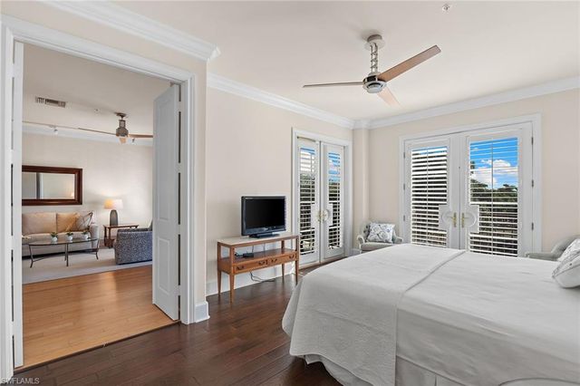 780 5th AVE S # 13, Naples, FL 34102