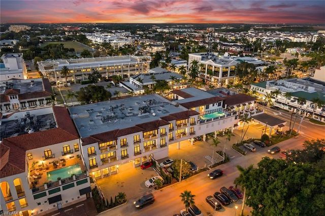 780 5th AVE S # 13, Naples, FL 34102