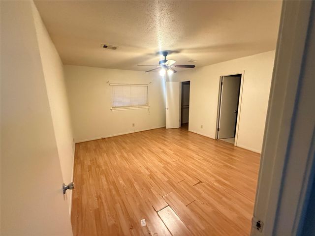 9526 Misty Bridge Street, Houston, TX 77075