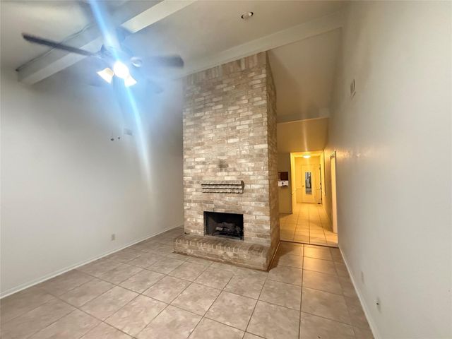 9526 Misty Bridge Street, Houston, TX 77075