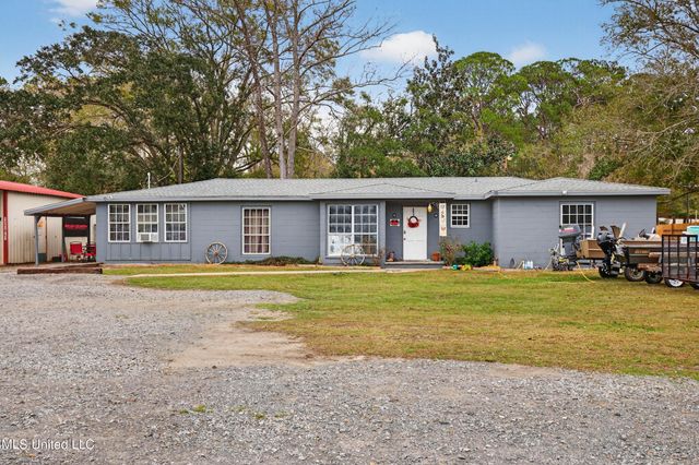 7621 Elder Ferry Road, Moss Point, MS 39563
