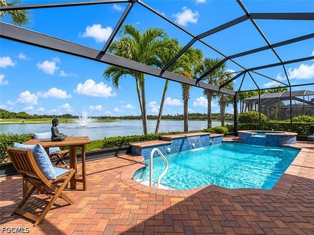 10264 Porto Romano DR, Miromar Lakes, FL 33913