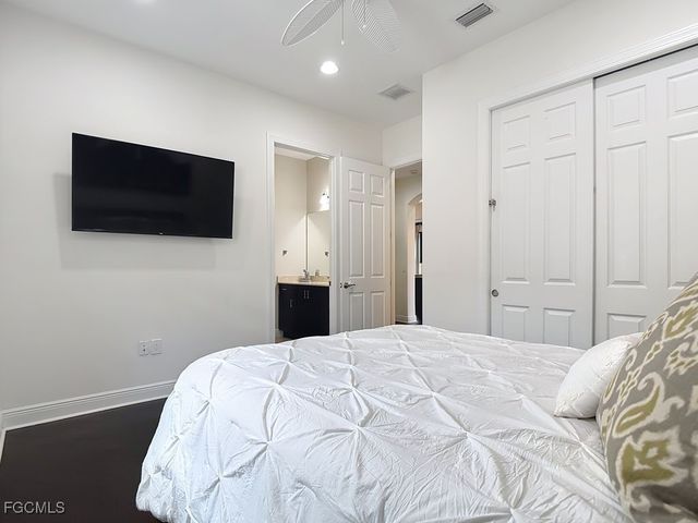 10264 Porto Romano DR, Miromar Lakes, FL 33913