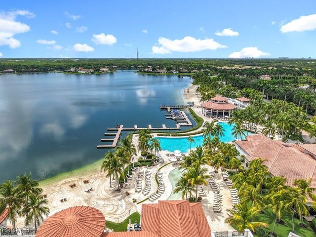 10264 Porto Romano DR, Miromar Lakes, FL 33913