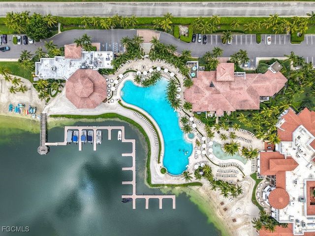 10264 Porto Romano DR, Miromar Lakes, FL 33913