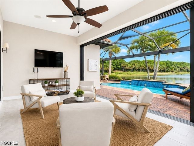 10264 Porto Romano DR, Miromar Lakes, FL 33913