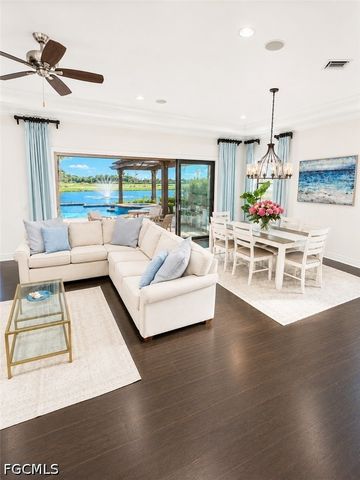 10264 Porto Romano DR, Miromar Lakes, FL 33913