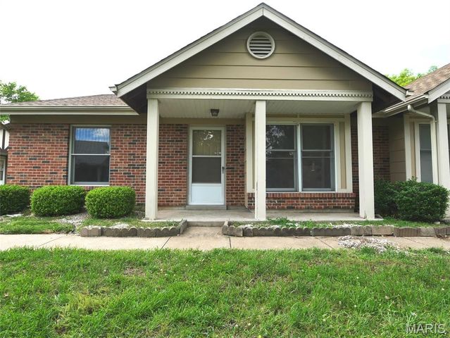 12228 Tarpon Drive, Florissant, MO 63033