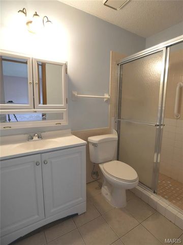 12228 Tarpon Drive, Florissant, MO 63033