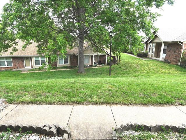 12228 Tarpon Drive, Florissant, MO 63033