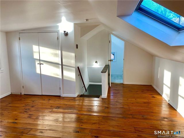 43 Mohegan Avenue 2, Stamford, CT 06902