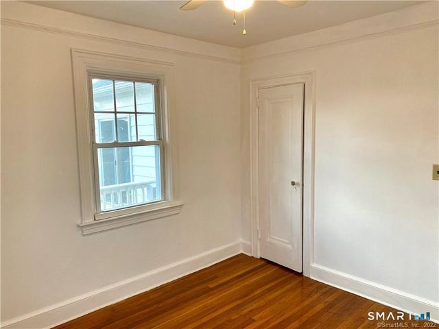 43 Mohegan Avenue 2, Stamford, CT 06902