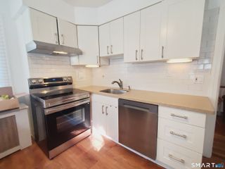 43 Mohegan Avenue 2, Stamford, CT 06902