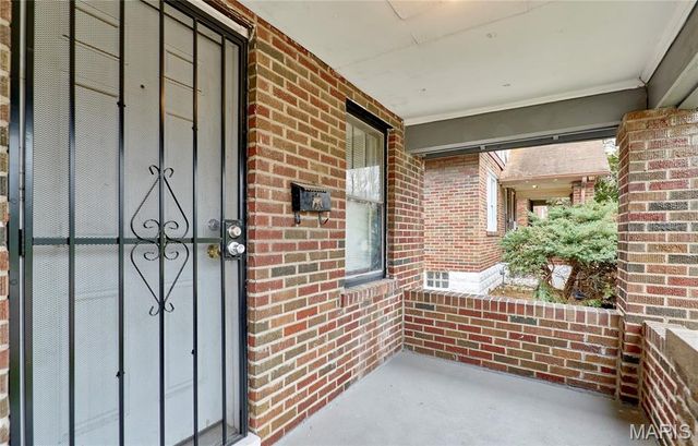 4308 Jennings Station Road, St Louis, MO 63121