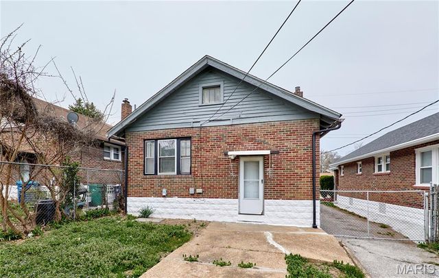 4308 Jennings Station Road, St Louis, MO 63121