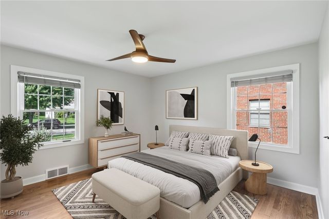 1073 Hereford Road, Cleveland Heights, OH 44112