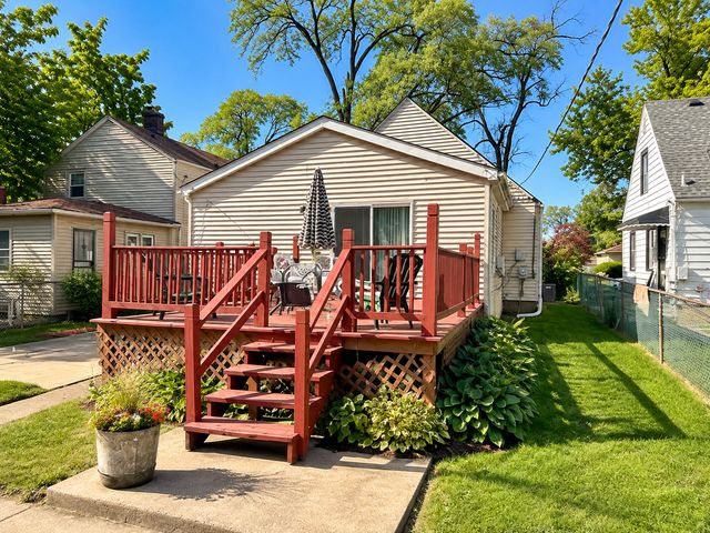 15025 Loomis Avenue, Harvey, IL 60426