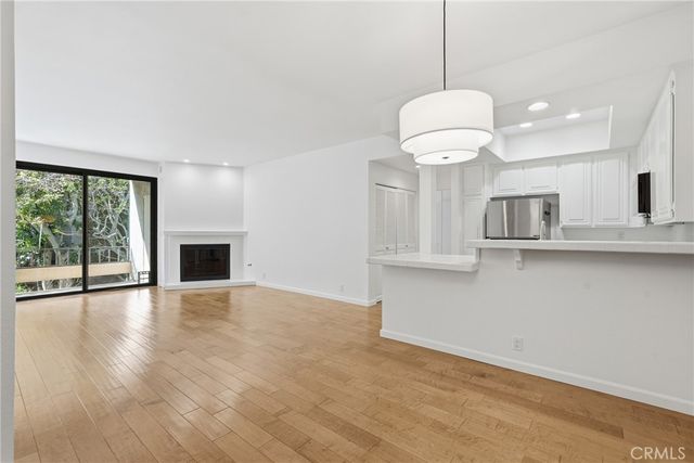 8675 Falmouth 221, Playa Del Rey, CA 90293