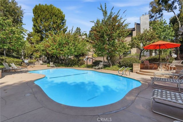 8675 Falmouth 221, Playa Del Rey, CA 90293