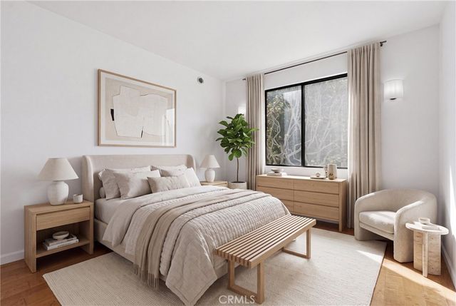 8675 Falmouth 221, Playa Del Rey, CA 90293