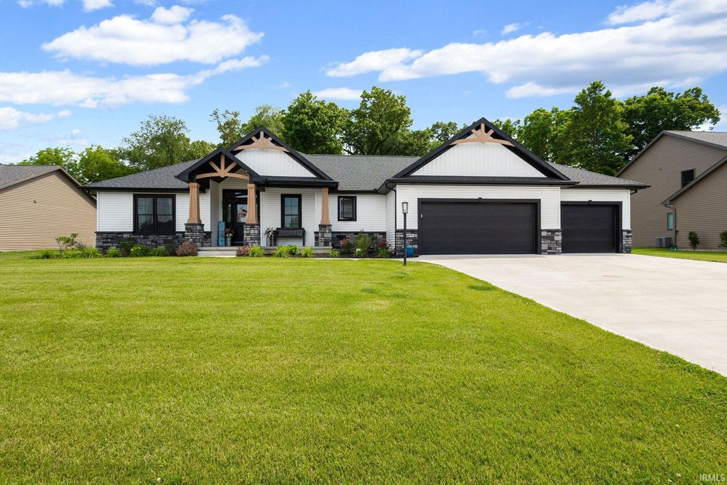 28878 Bernice Drive, Elkhart, IN 46517