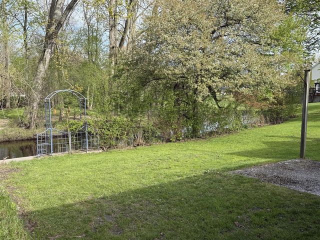 122 N Sherman Street, Howard City, MI 49329