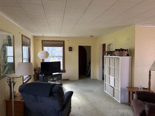 122 N Sherman Street, Howard City, MI 49329