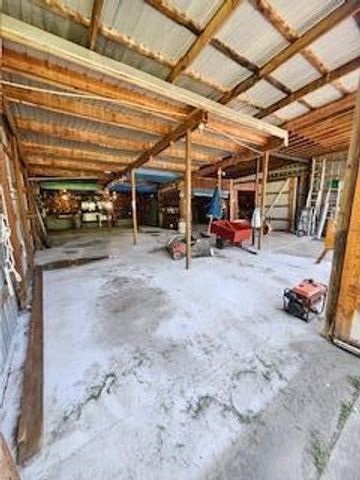 122 N Sherman Street, Howard City, MI 49329