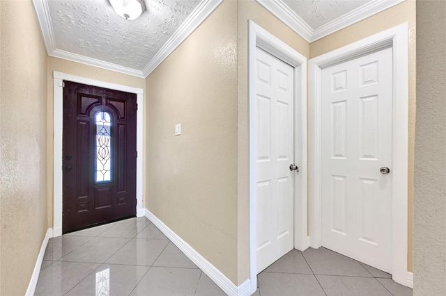 8639 Pearl Point Street, Houston, TX 77044
