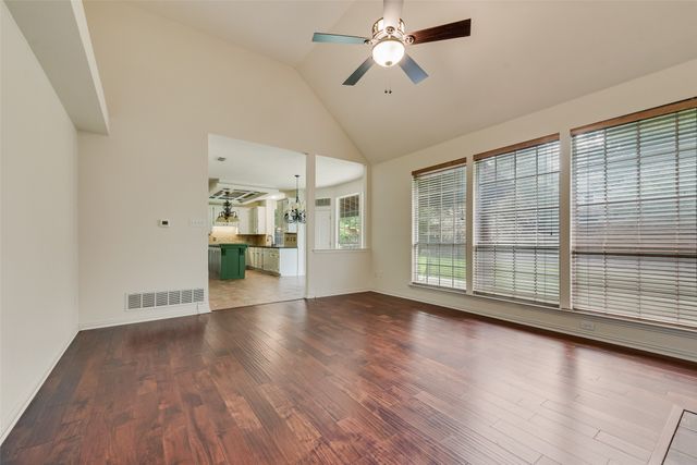 5313 Cambridge Court, Grapevine, TX 76051