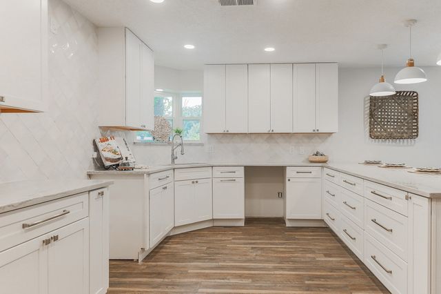 44 Haven Circle, Denison, TX 75020