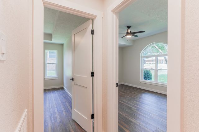 44 Haven Circle, Denison, TX 75020