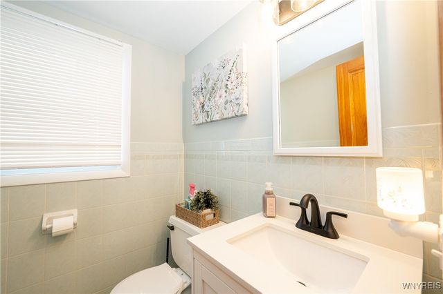 28 Brookwood Drive, Hamburg, NY 14075