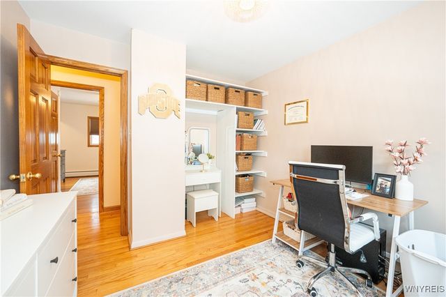 28 Brookwood Drive, Hamburg, NY 14075