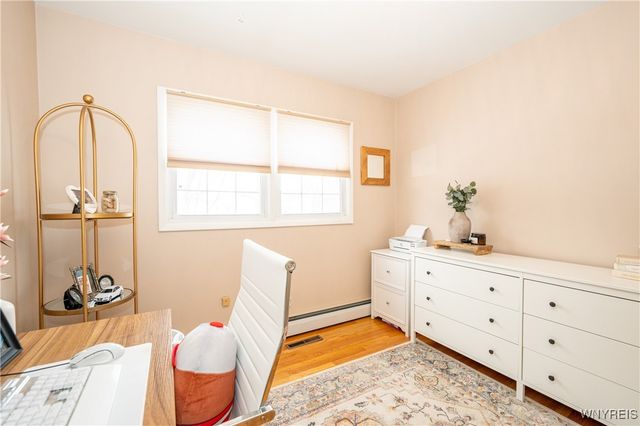 28 Brookwood Drive, Hamburg, NY 14075